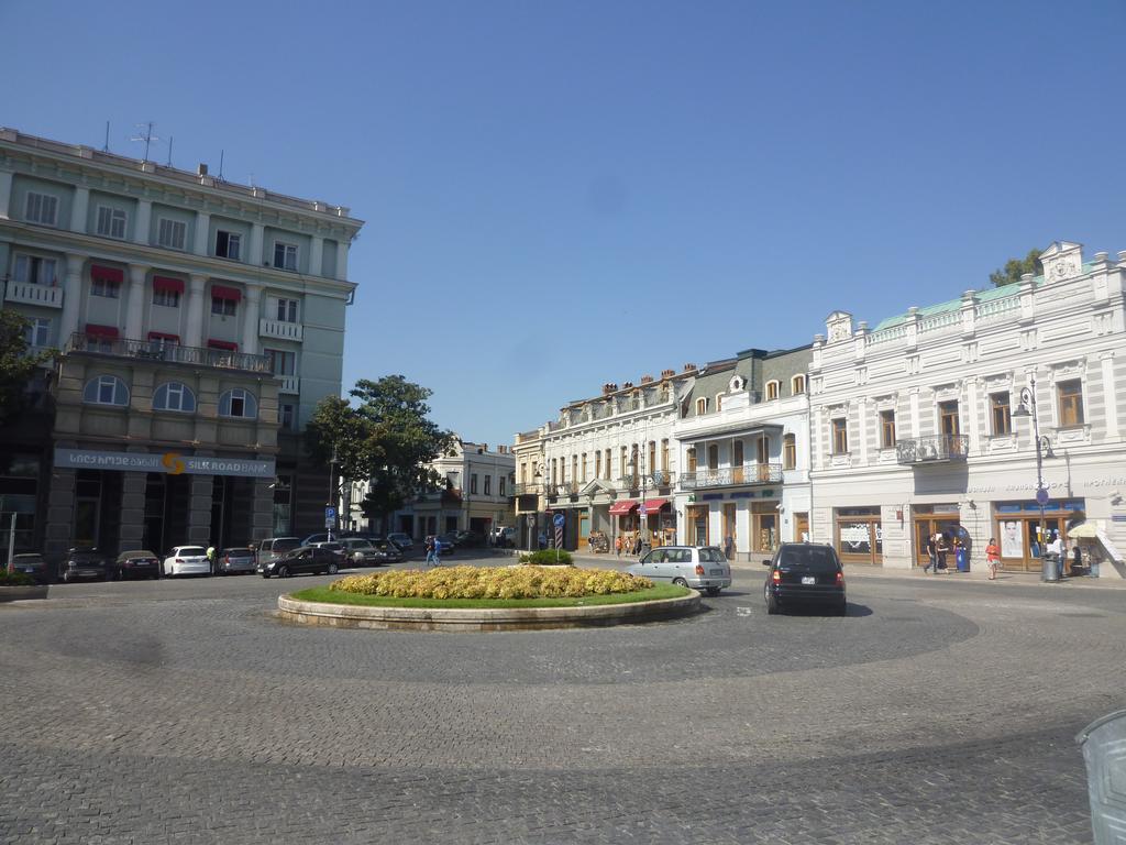 Ferienwohnung Centre Of Tbilisi Zimmer foto